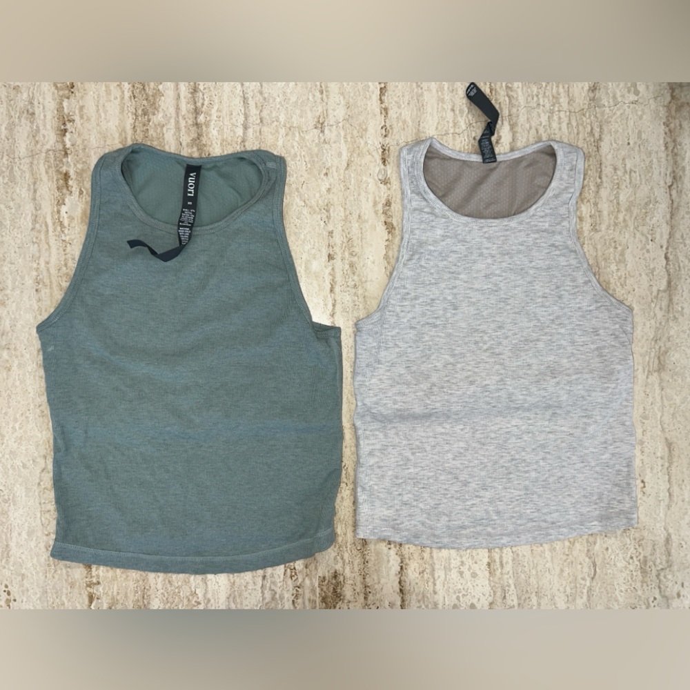 COPY - 2 Vuori Women’s Pose Plyo Tops, Size XS